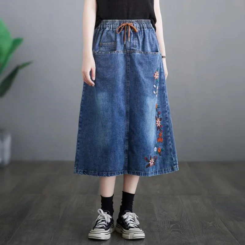 

Vintage Floral Embroidered Denin Skirts 2024 Spring Summer Women High Waist Casual Drawstring Pocket Cowboy A-line Skirt