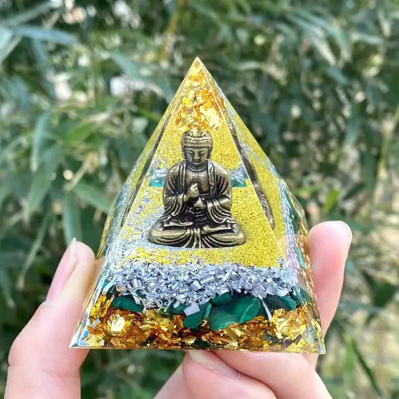 5 CM cristallo pietra Orgone statua di Buddha piramide cristallo di alta qualità guarigione pietra preziosa sciolta decorazione piramide