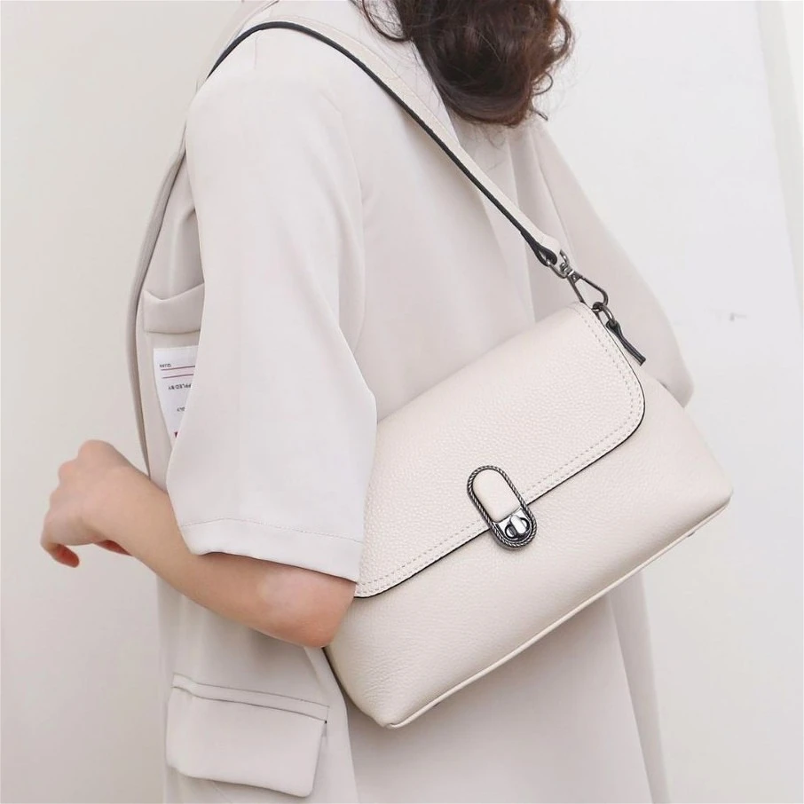 

Full-Grain Leather Women's Underarm Square Bag - Lock Closure Single Shoulder Purse, Minimalist Multi-Pocket Crossbody for Work