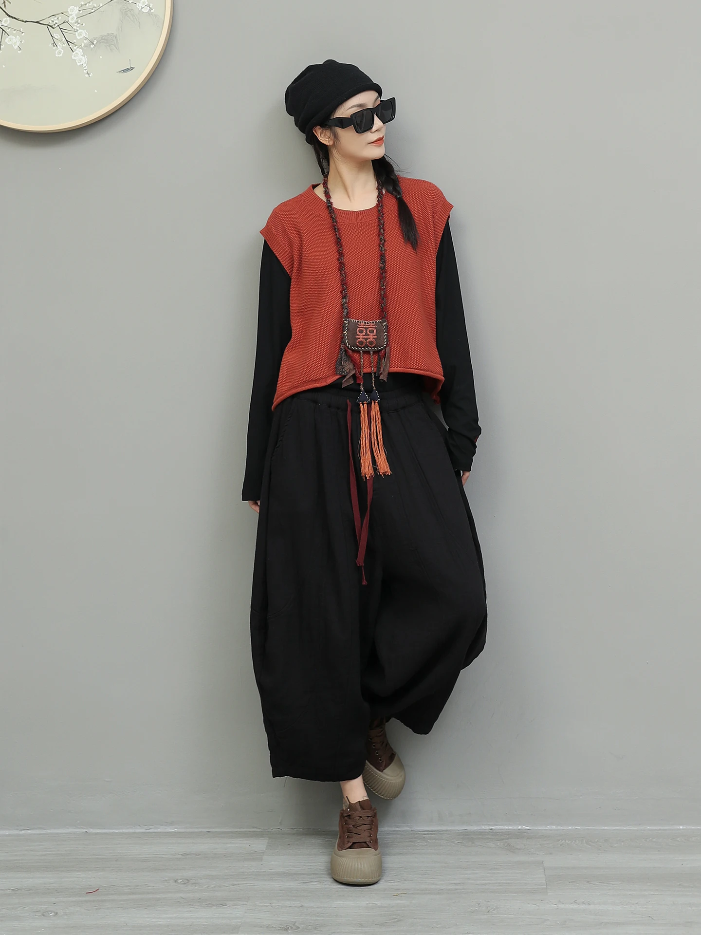 Retro Literary Style Short Knitted Vest Eight-point Wide-leg Pants Two-piece Set For Women Autumn Loose Casual Suit 2025