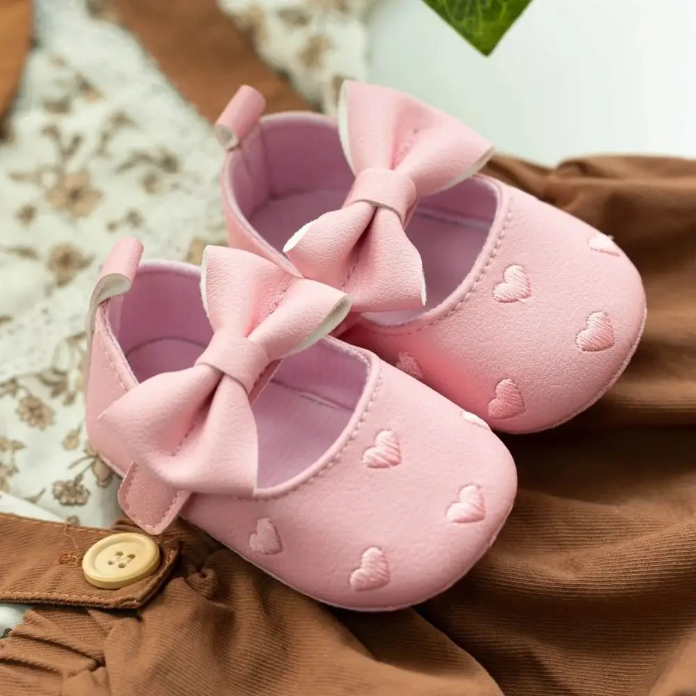 New Synthetic Leather Baby Shoes Soft Soled Non-slip Toddler Girls Shoes Fringe Love Bow First Walkers Crib Shoes Girls