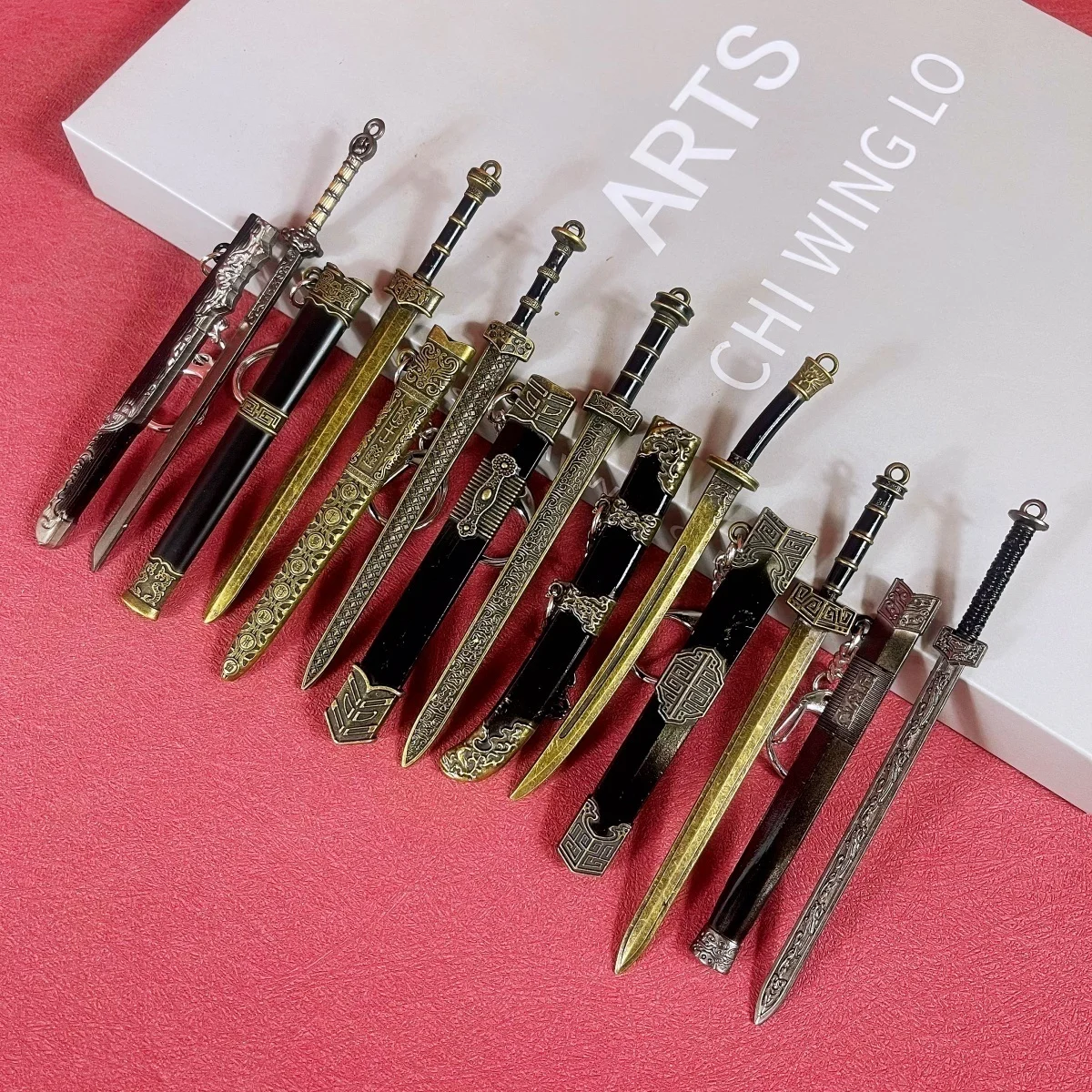 4inch 7pcs Metal Kingdoms Katana Ainme Chinese Ancient Sword Real Size Japanese Katana Damascus Sword Original Samurai Sabre Toy
