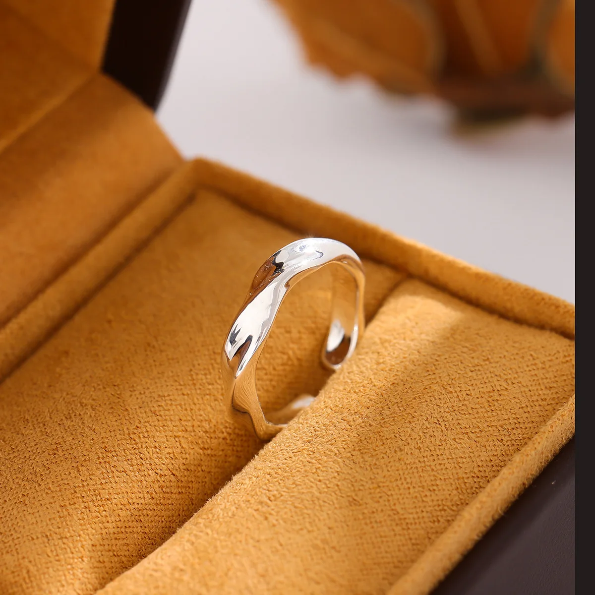 Women's 925 Sterling Silver Twisted Wave Opening Ring