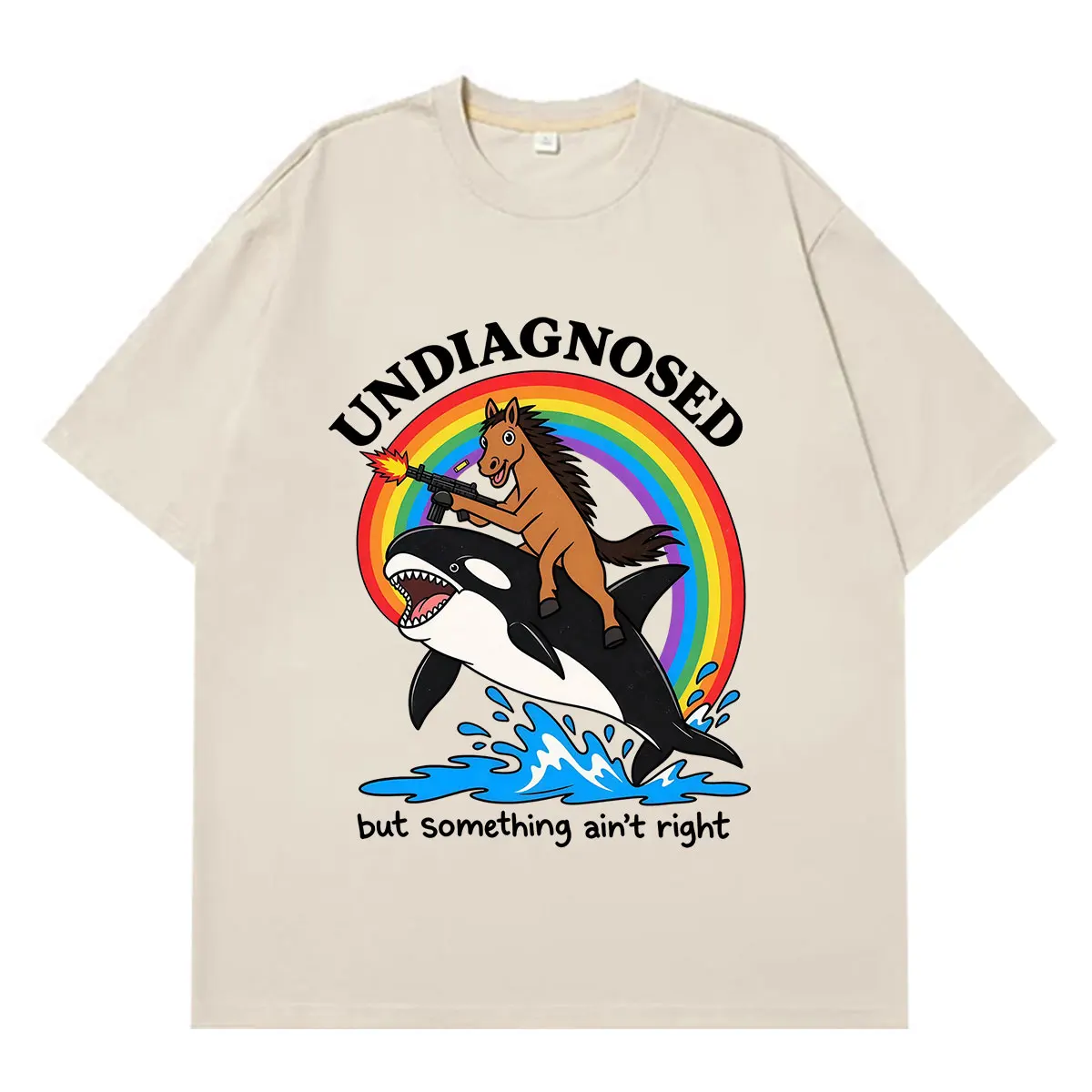 Unbehandelt, aber etwas stimmt nicht – Pferd mit Orca, lustiges Meme, T-Shirt für Männer und Frauen, modisches Kurzarm-T-Shirt aus Baumwolle, lässiger Stil. – Detail 2