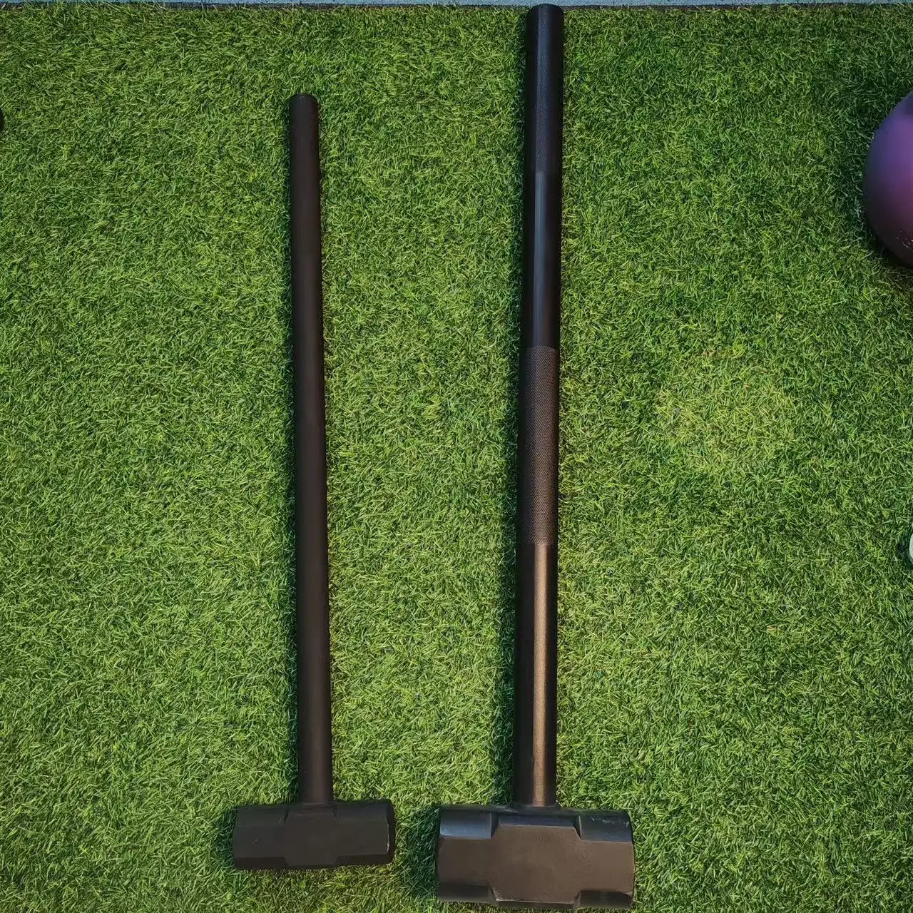 Strength training fitness hammer, can be customized logo, size, etc. Manufactured with superior steel.