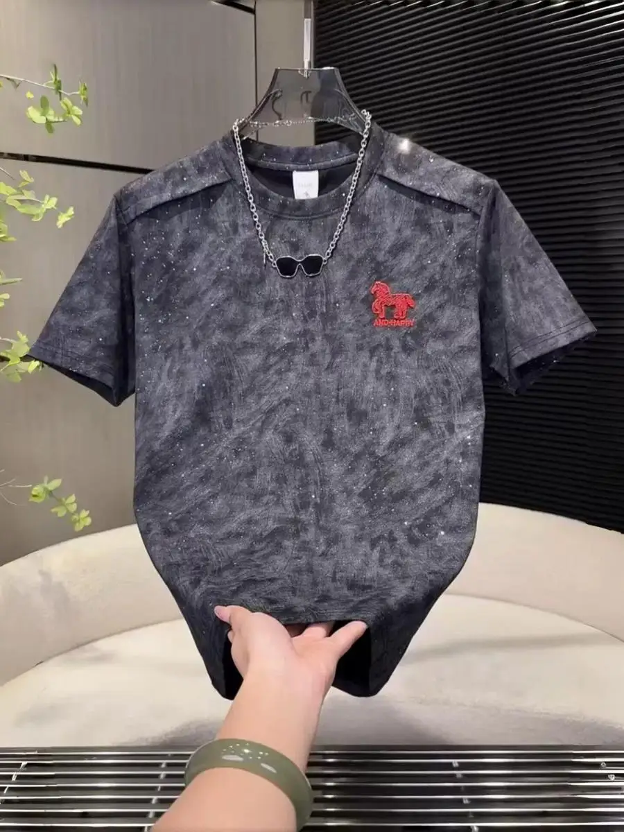 

Summer Casual Men's T-Shirt Embroidered Bright Sequin Short Sleeve Breathable Standard Fit Leisure round Neck Top