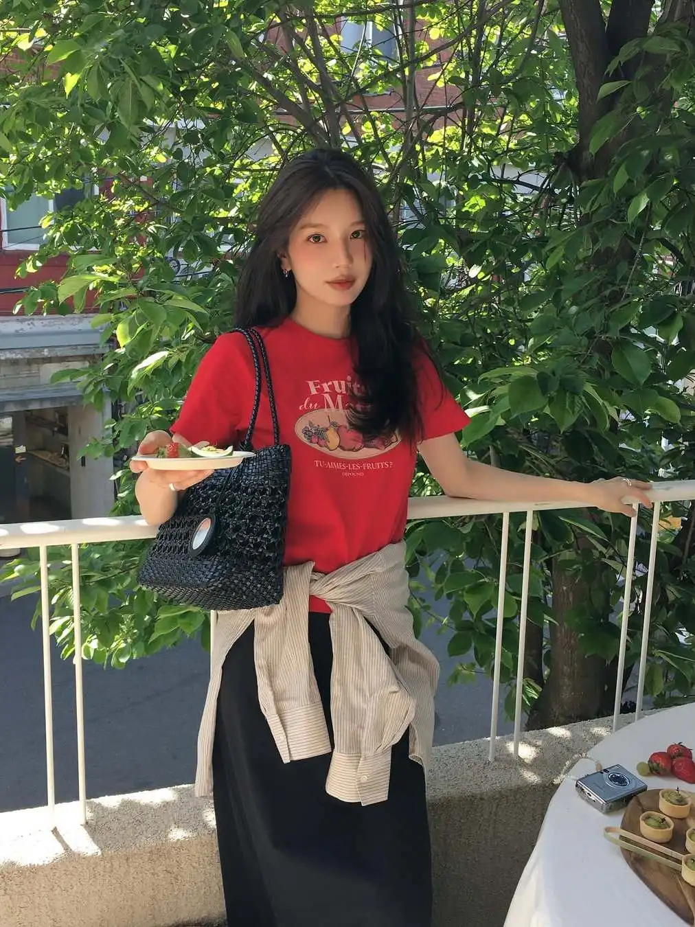 Xiuqi Fruit Plate Letter Print Short Sleeve Slim Fit Shoulder T-Shirt Women's Fun Summer New Style Hot Girl Cotton Tee