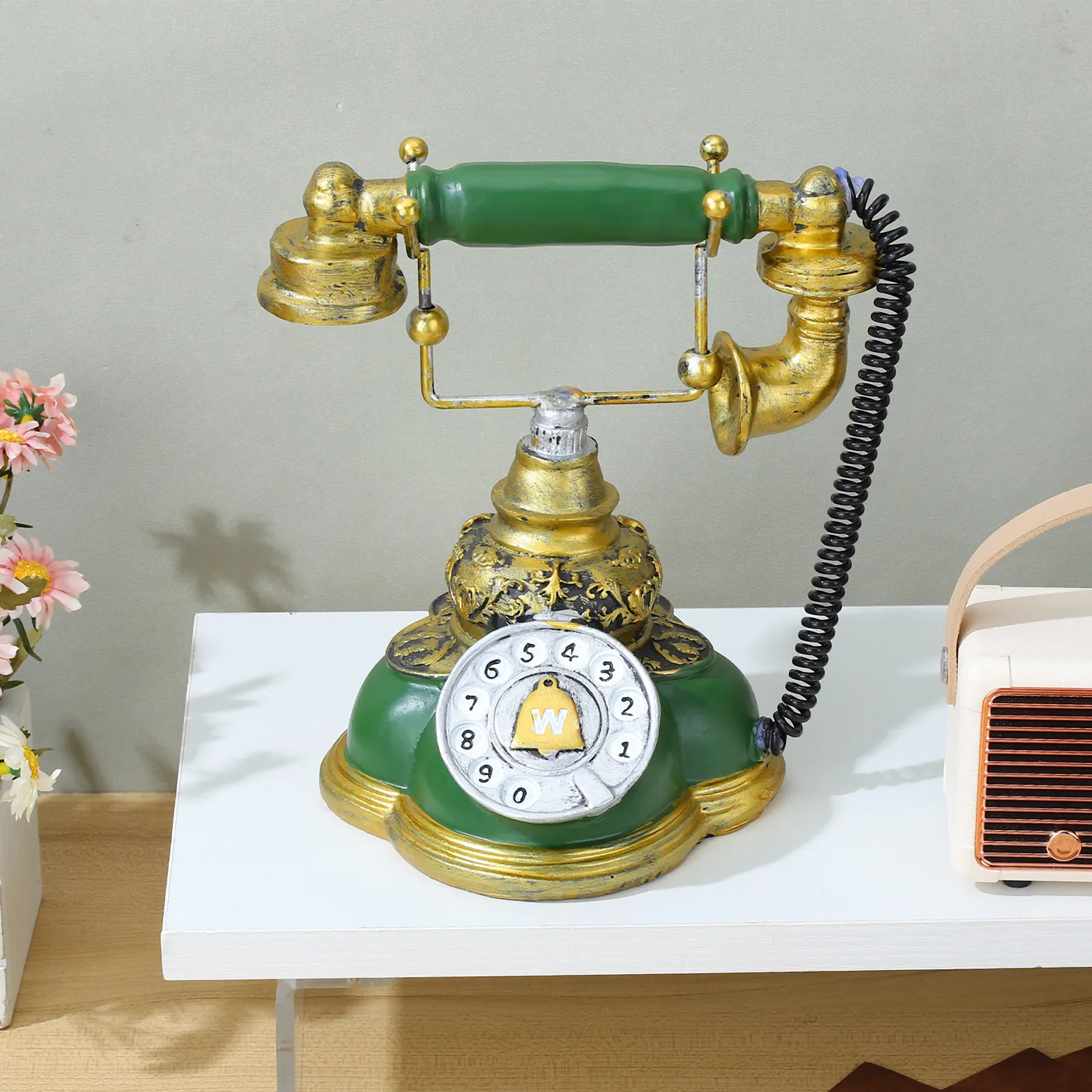 Vintage Resin Retro Telephone Decorative Rotary Phone Classic Home Office Table Ornament Phone Rotary Phones