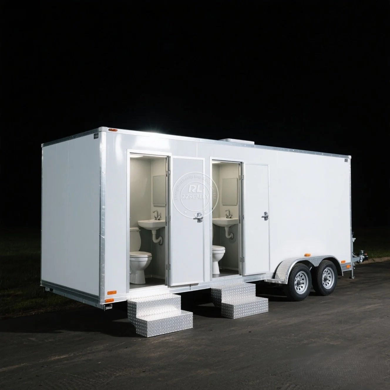 Desain Kustom Tangga Lipat Kamar Mandi Nyaman Toilet Trailer Seluler Portabel