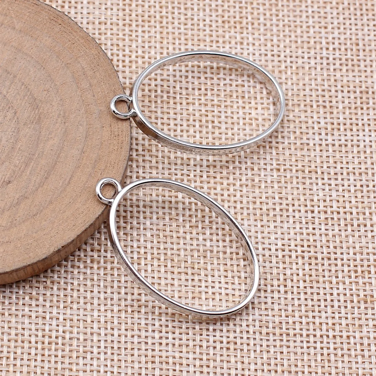 10pcs Jewellery Hollow Geometric Glue Frame Series Elliptical Border Oval Frame  Women Accessories DIY Jewelry Making