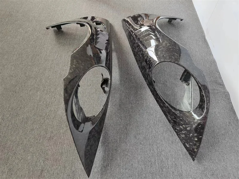 

Used for Upgrading Porsche 911 992 with GT3 Style Forged Grain Carbon Fiber Fender Body Kit Rear Bumper Hood Front Bumper