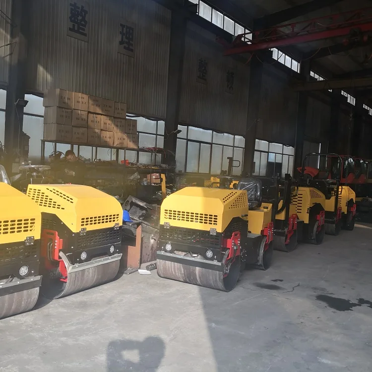 Manufacturer Factory Price THD1000 Mini Low Fuel Concrete Road Roller Hydraulic Roller Compactor for Exporting