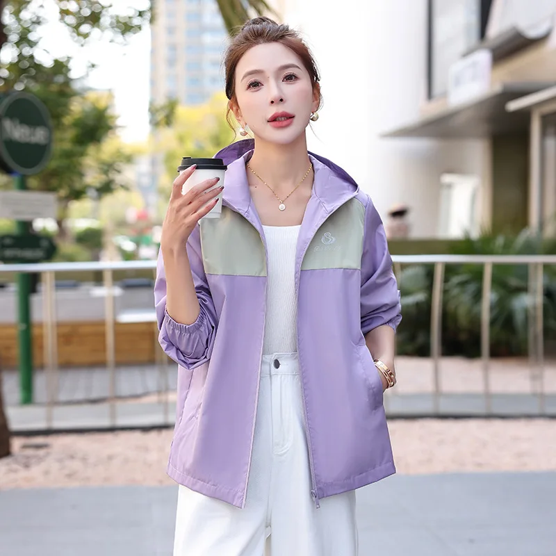 

Autumn Women's Fashionable Tops Fashionable and Breathable Jacket Waterproof Hooded Jacket 2025 New Model