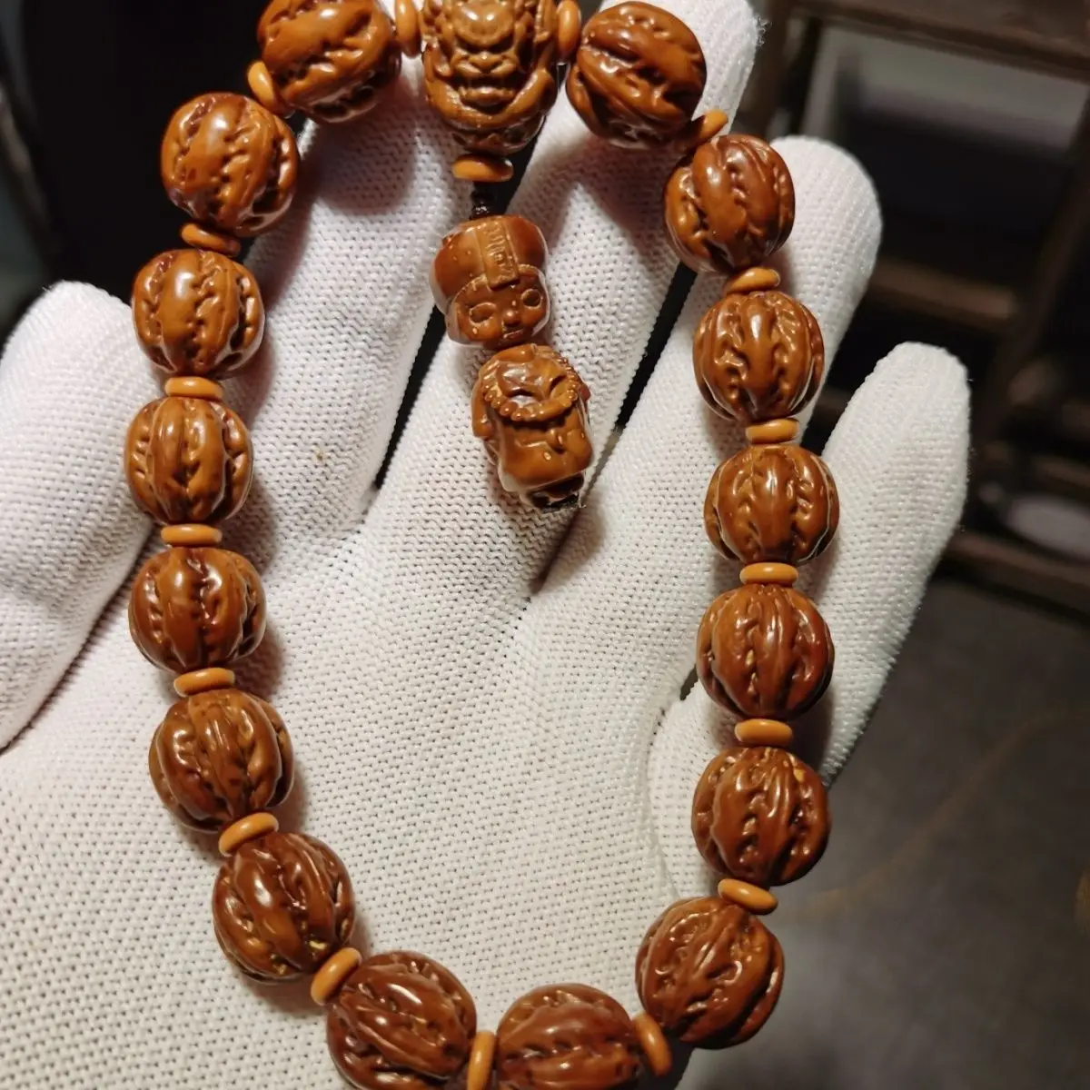 pulsera-de-nuez-con-tallado-de-semilla-de-bodhi-y-diseno-jingba-estilo-chino-clasica-wenwan-atrae-riqueza-buena-suerte-y-bendiciones