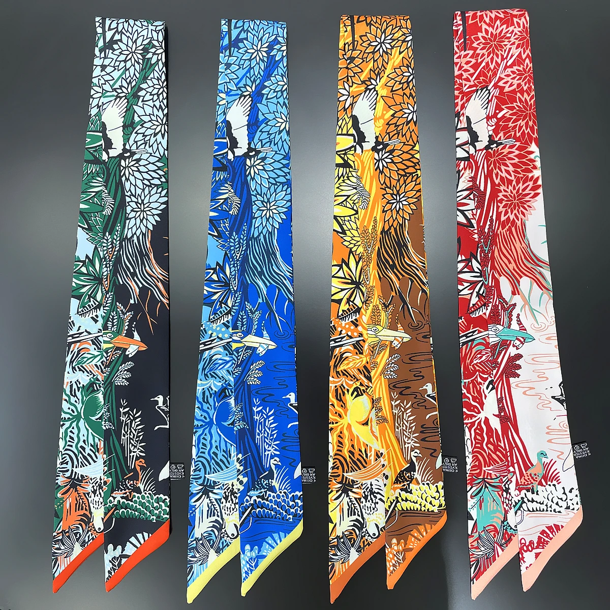 2024 Brand Design Jungle Lion Scarf Women Luxury Silk Scarf Fashion Hair Headband Foulard Skinny Bag Scarves Neckerchief