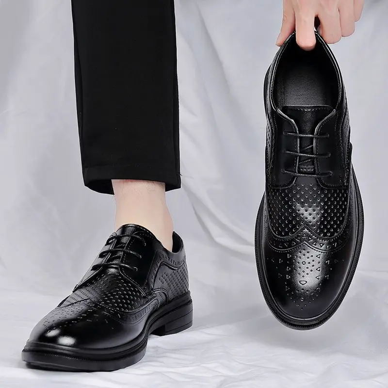 

Дышащая летняя мужская официальная обувь с круглым носком, элегантная и классическая мужская офисная социальная обувь по низкой цене, мужская обувь