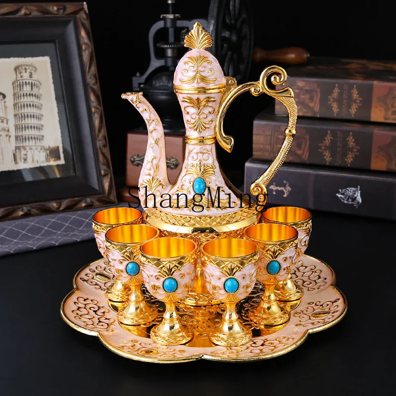 

CL retro light luxury , court wine jug wine glass set, alloy exquisite printed wine set.