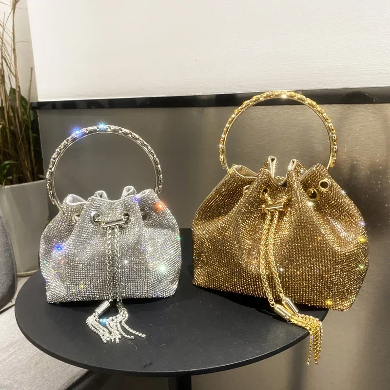 Bolsos de mano a la moda para mujer, cartera de mano tipo cubo de diseñador de lujo, bolso para banquete de noche, bolso de hombro con diamantes de imitación de cristal 2023