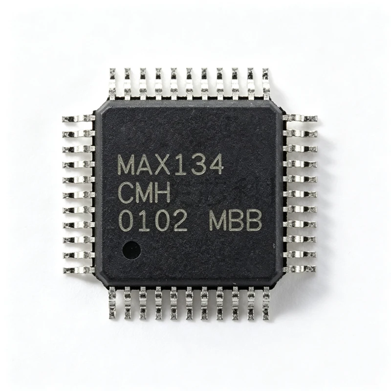 1PCS MAX134CMH MAX134 packaged QFP-44 ADC dedicated chip