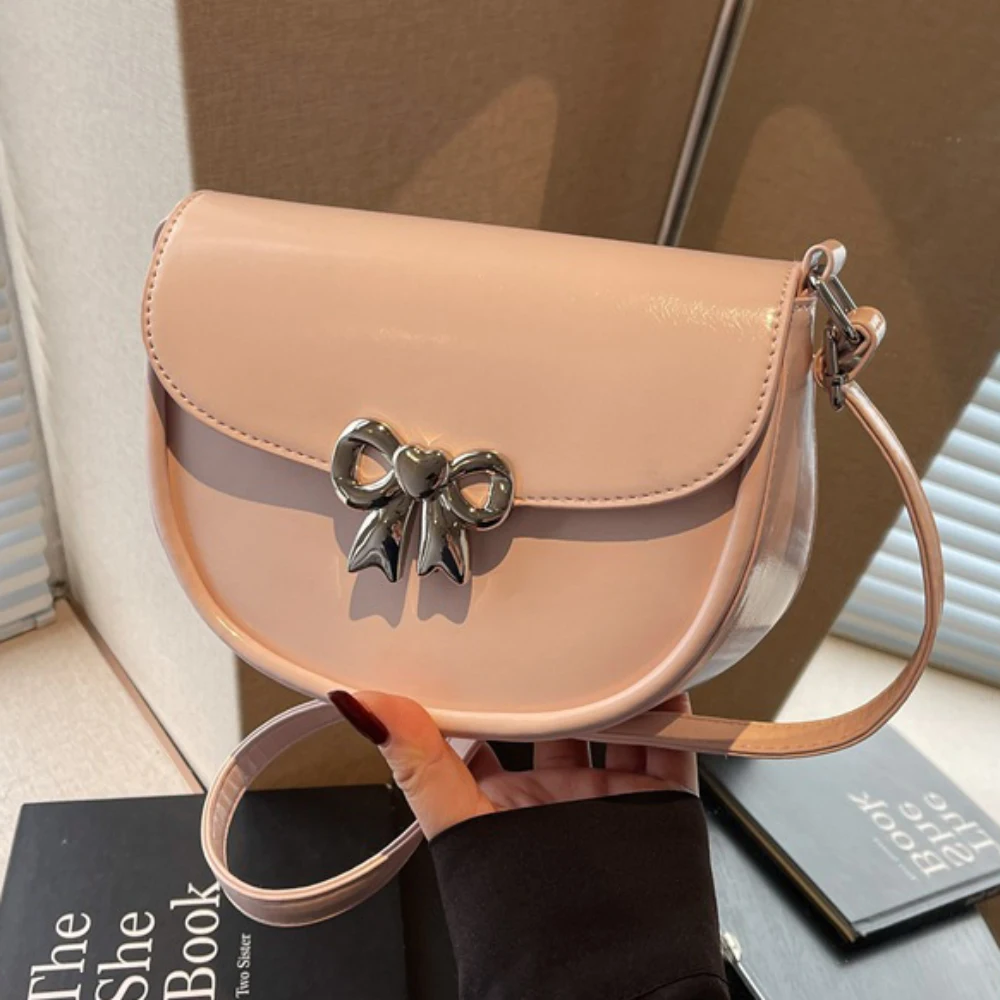 

Fashion Bow Glossy PU Square Crossbody Bag Korean Summer All-Match One Shoulder Bags Daily Commute Temperament Packs