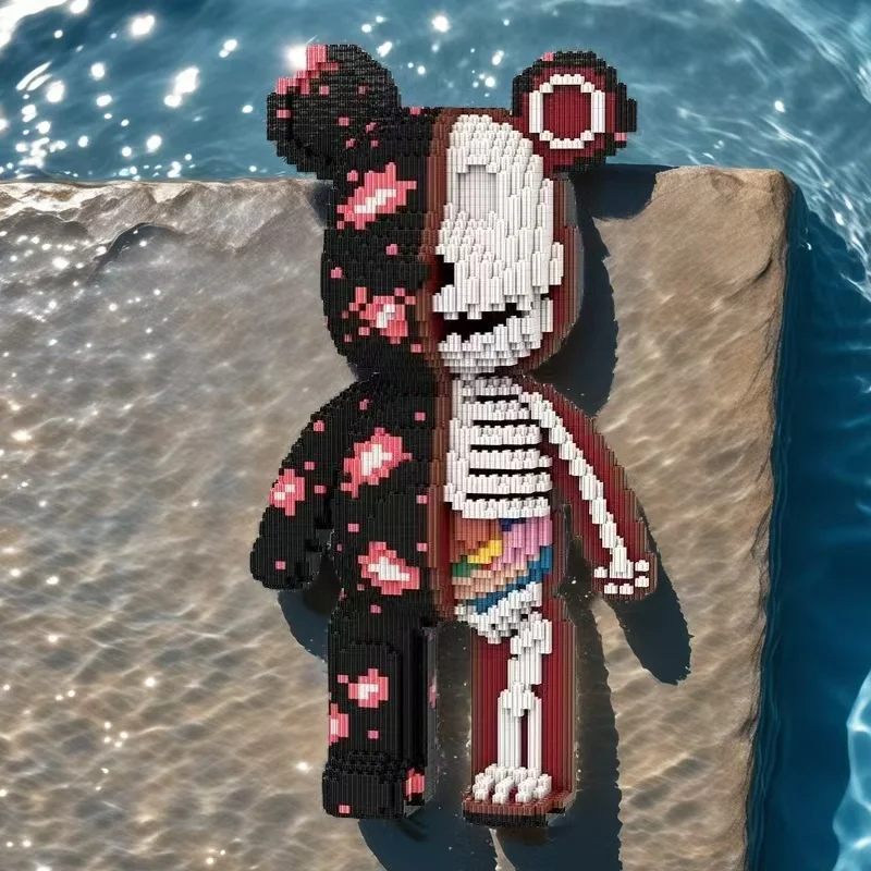 โมเดลตัวต่อบล็อกหมีหัวกะโหลกนำโชค 5713 ชิ้น ของตกแต่งสร้างสรรค์และของประดับตกแต่งห้อง เหมาะสำหรับเป็นของขวัญในวันเกิด/วันฮาโลวีน/วันวาเลนไทน์/วันคริสต์มาสอีฟ