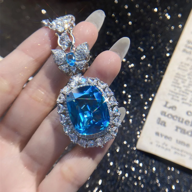 Galaxy Shining Aurora Tears Aquamarine Topaz High-end Pendant for Banquet Wedding Party Elegant Accessory