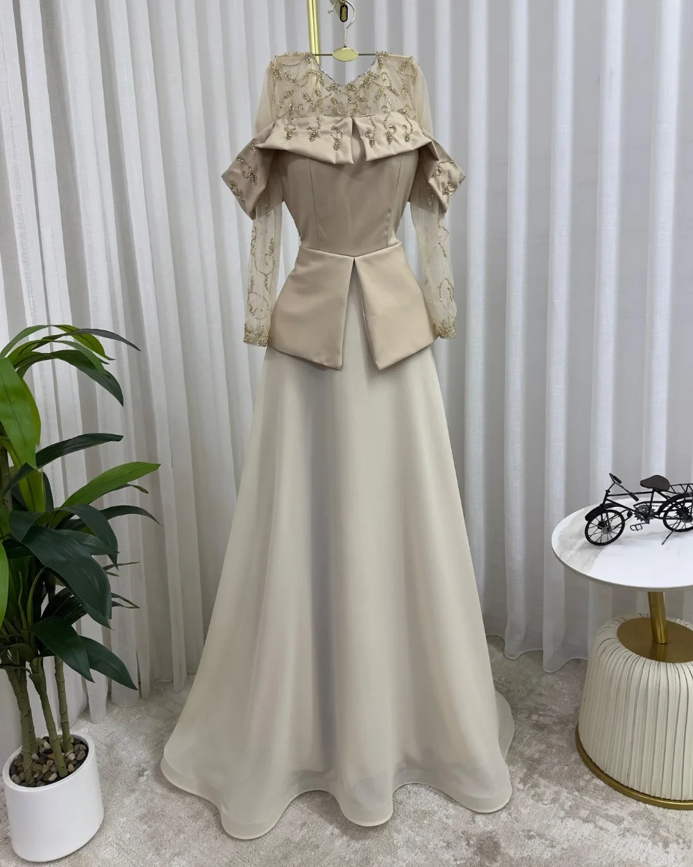 Customized Matching Jersey Pleat Sequined A-line O-Neck Long Quinceanera Bespoke Occasion Prom Dresses Formal