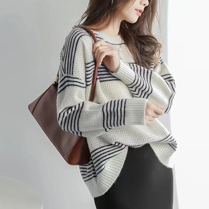 Autumn Winter Women\'s Round Neck Striped Hollow Out Solid Lantern Long Sleeve Sweater Knitted Undershirt Casual Elegant Tops