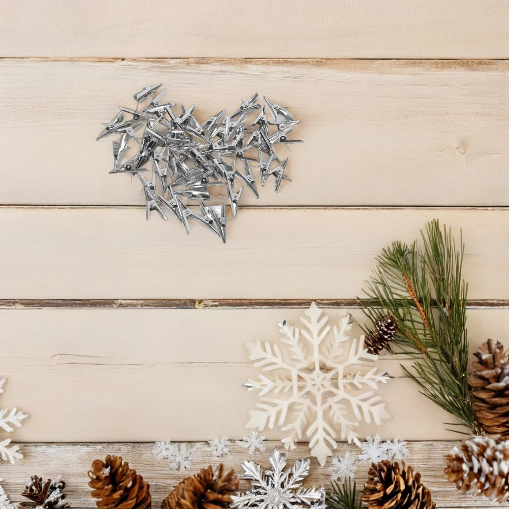 

100Pcs Christmas Flower Clips Strong Grip Metal Clamps for Wreath Tree Ornaments Decorations Holiday Christmas Ornaments Clips