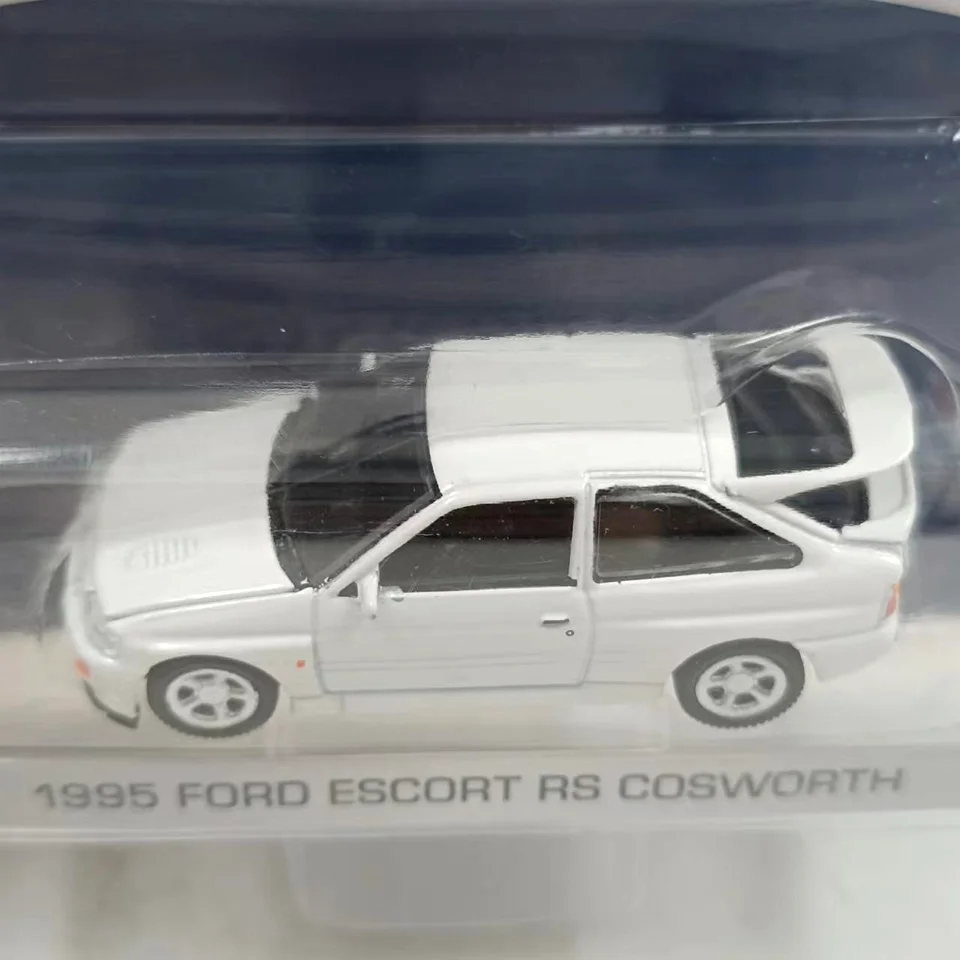 Diecast Alloy 1:64 1995 Ford Escort RS Cosworth/1982 Mustang GT