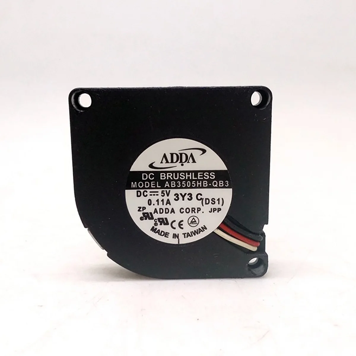 

Оригинальный AB3505HB-QB3 5 В 0,11 А 3507 мини-турбовентилятор с боковым выдувом