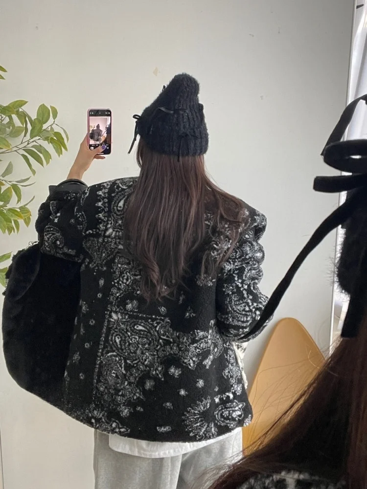 Women's Loose Fit Lamb Fur Jaet with Big kets Thiened Cotton Warm Autumn Winter Outerwear V-Ne Commute Sle