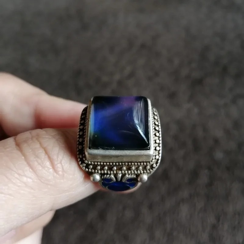 Vintage Tibetan Silver Ring with Color-Changing Gem, Antique Patina, Adjustable Band, Ethnic Collectible Jewelry