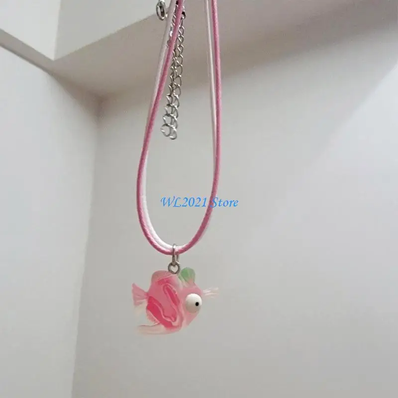 

G5GC Resin Pendant Choker Adjustable Length Necklace Gift for Fashionable Individuals