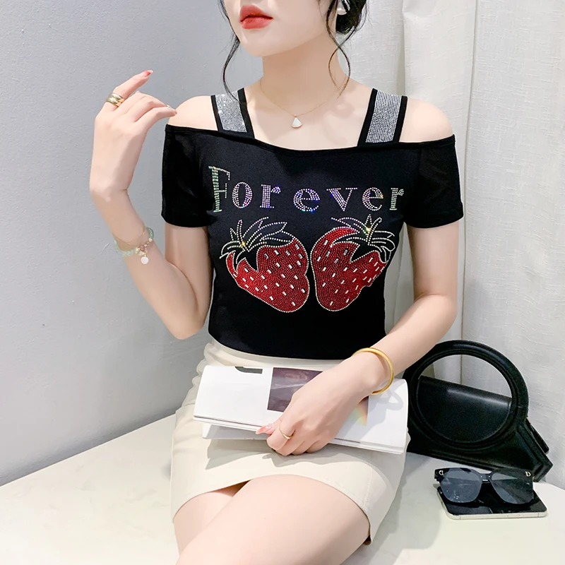 

Black Summer Korean Style T-Shirt Women's Off Collar Shiny Diamonds Strawberry Tops Sexy Back hort Sleeve Tees 2024 New 444303