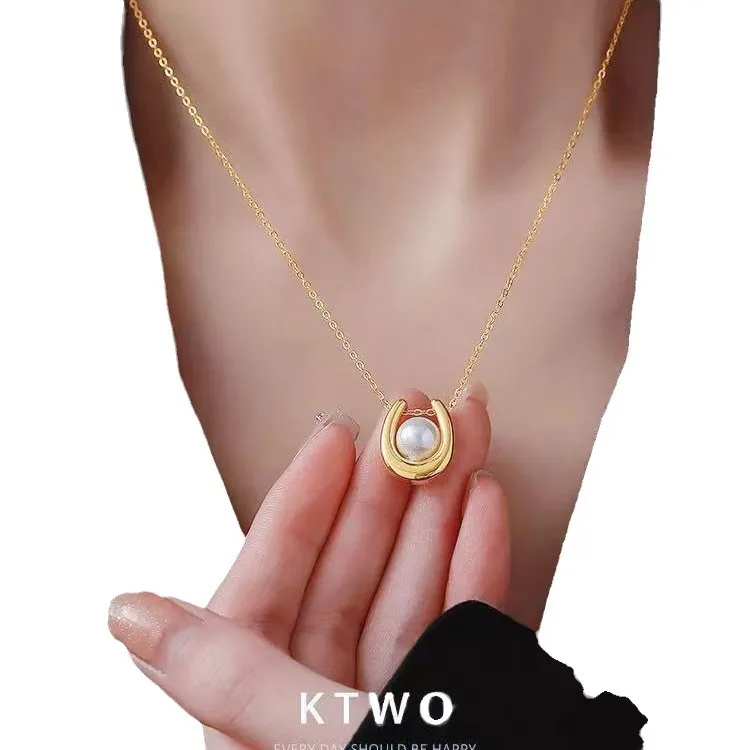 Модный и нишевый дизайн с золотым U-образным жемчугом, исключением прохладного и элегантного стиля.