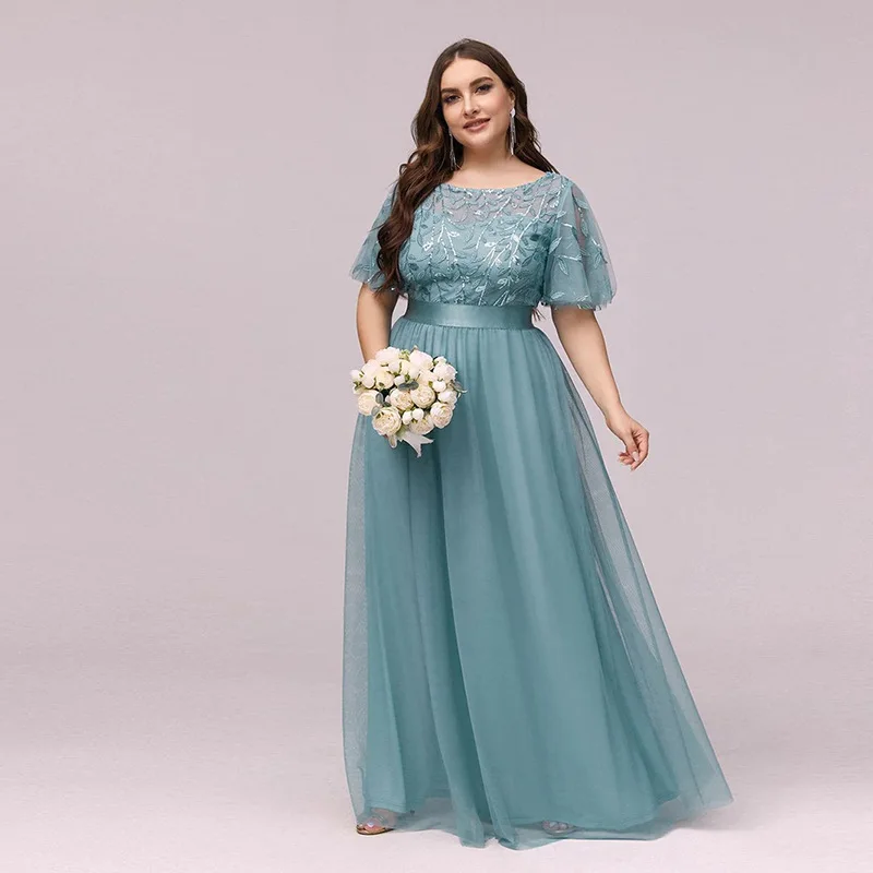 Abito lungo in tulle bordeaux taglie forti da donna con ricamo floreale, maniche corte a volant, cintura in vita, per matrimonio, sera o damigella d'onore