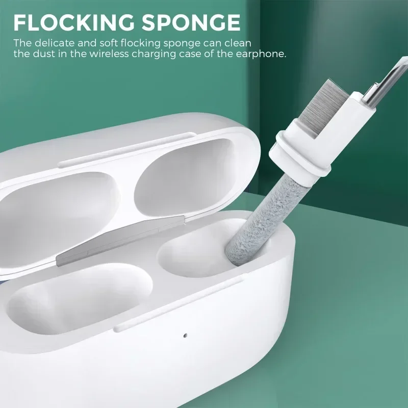 Cleaner Kit for AiPods Cleaning Pen Brush Headphone Phone Keyboard IPad Multifunction Bluetooth Headphone Cleaning Pen