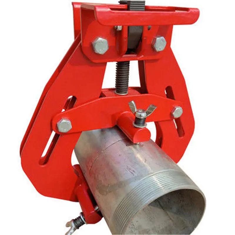 Clamp two sections of pipe flat pipe when welding with pipe pair pliers