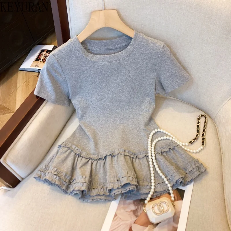

Лето 2025 г., шикарная женская футболка с коротким рукавом, корейская модная однотонная кружевная лоскутная утягивающая футболка с круглым вырезом, повседневные футболки