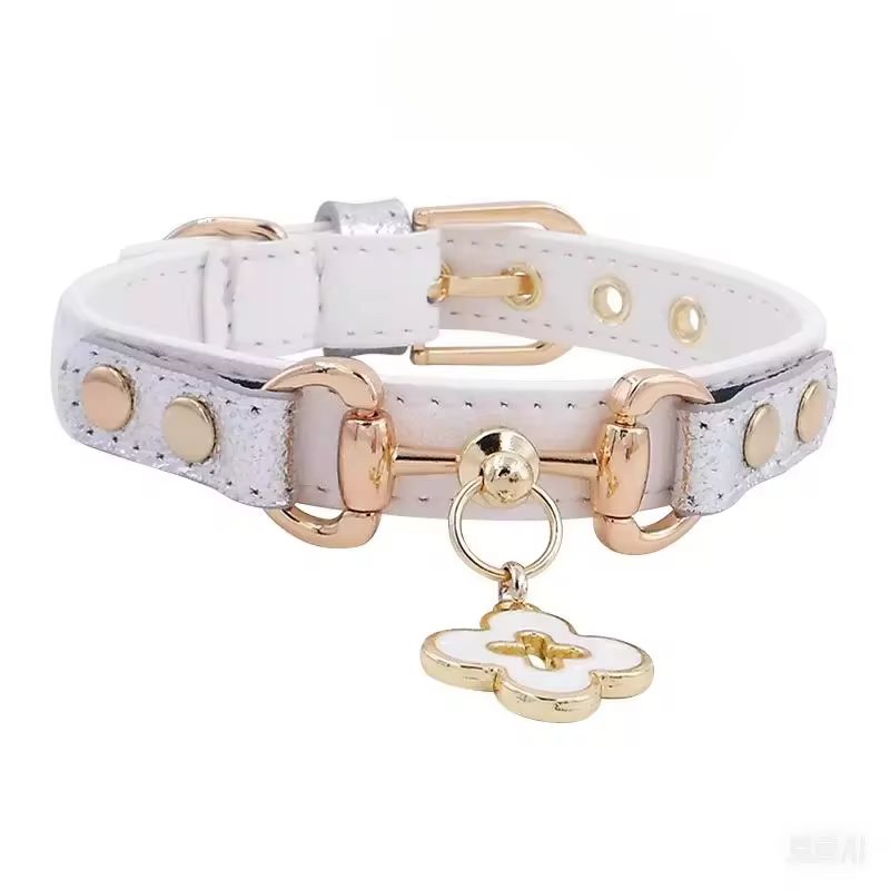 Pink Collar for Dog Cat Customized Four-Leaf Clover Pendant Genuine Leather Pet Collar Golden Hardware S/M/L Dogs Chihuahua