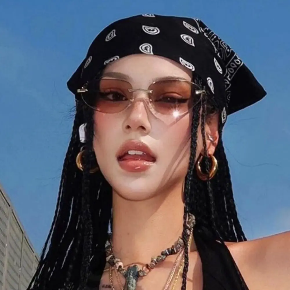 Exquisito turbante con estampado Y2k, pañuelo para la cabeza con estampado de estrellas que combina con todo, bufanda para el pecho, diadema, pañuelo cuadrado pequeño, Spice Girls