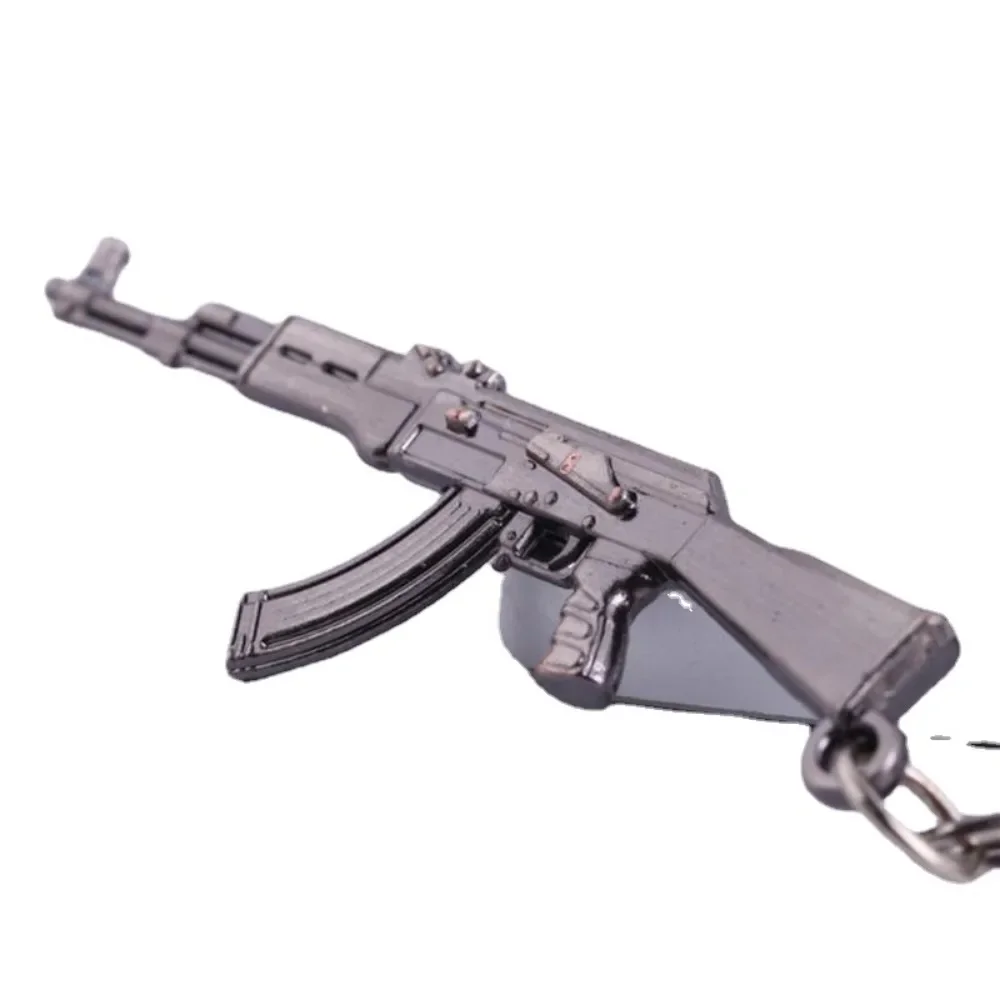 Personalized Simple Niche Creative Trend Retro AK47 Gun Weapon Model Metal Pendant Keychain Metal Key Ring