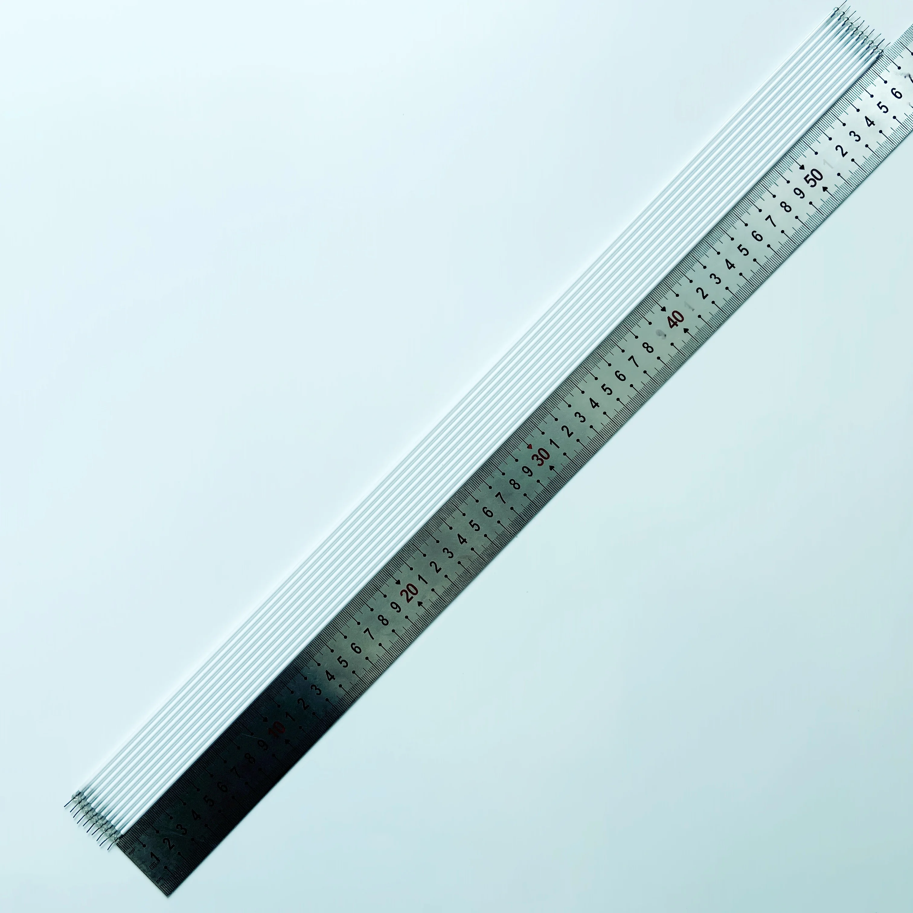 100% New 570MM*3.4MM CCFL Lamp CCFL Tube Backlight For 26