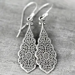 Vintage Carved Pattern Dangle Earrings Retro Ethnic Style Alloy Jewelry Delicate Gift for Women Girls Daily Casual