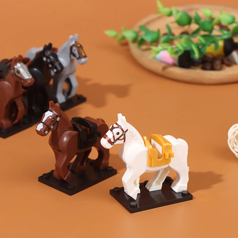 1pc Plastic Blocks Mini Blocks Action Figures War Medieval Knight Horse Wolf Saddle Bridle Toy Blocks For Children