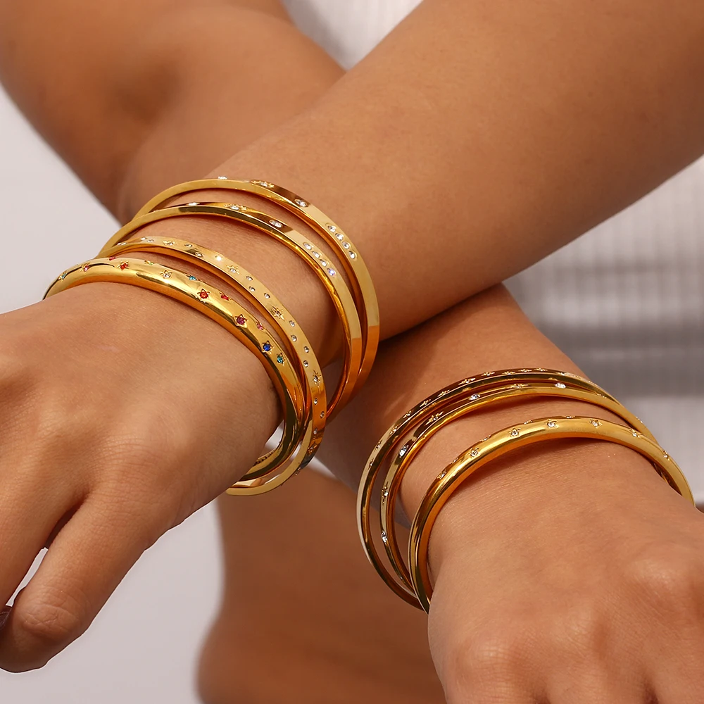 E.B.belle 18K chapado en oro sin deslustre cristal circón pavé brillante estrella Luna brazaletes pulseras para mujer brazaletes de muñeca