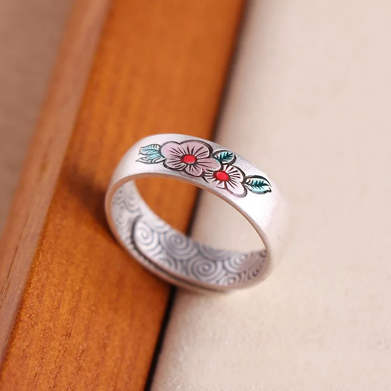 Vintage and fresh enamel plum blossom ring adjustable ethnic style carved auspicious clouds rings for women banquet jewelry