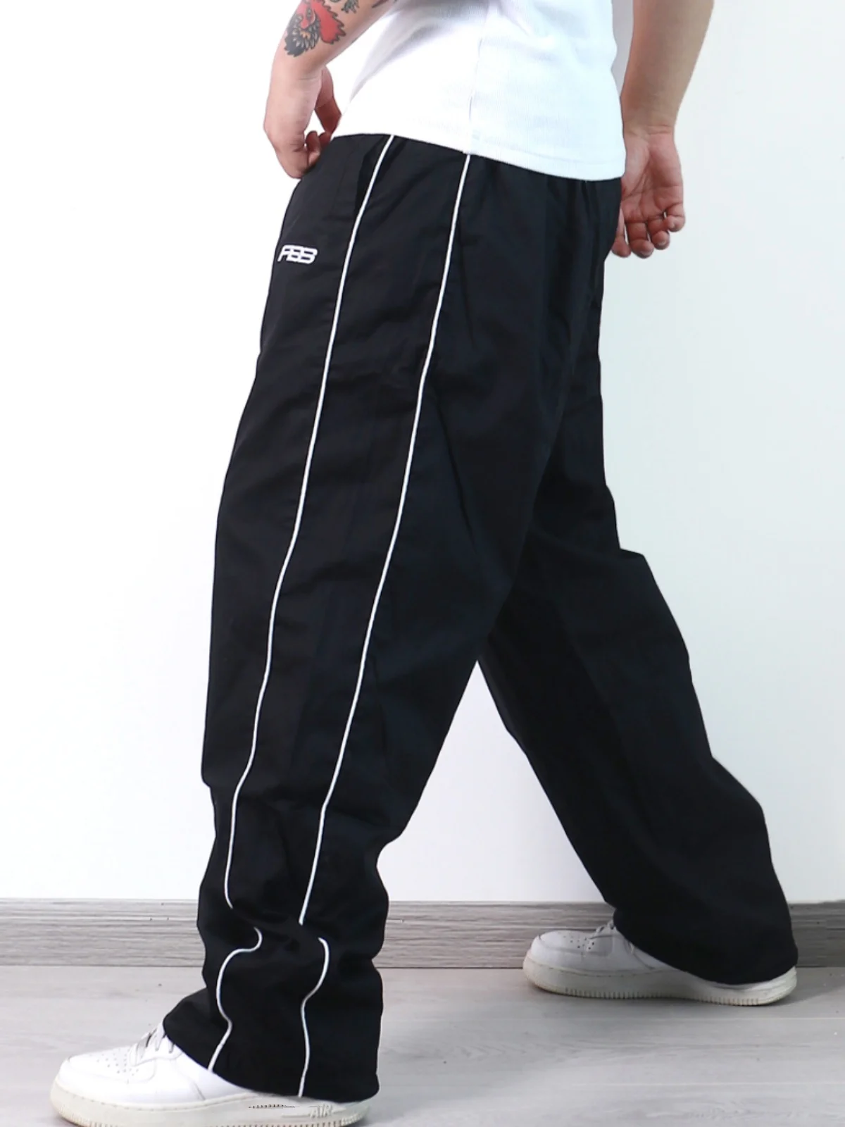 

FBS Brand Retro Old School Hip Hop Street Dance Loose Sports Long Pants Bboy Practice Trousers American Casual Sle