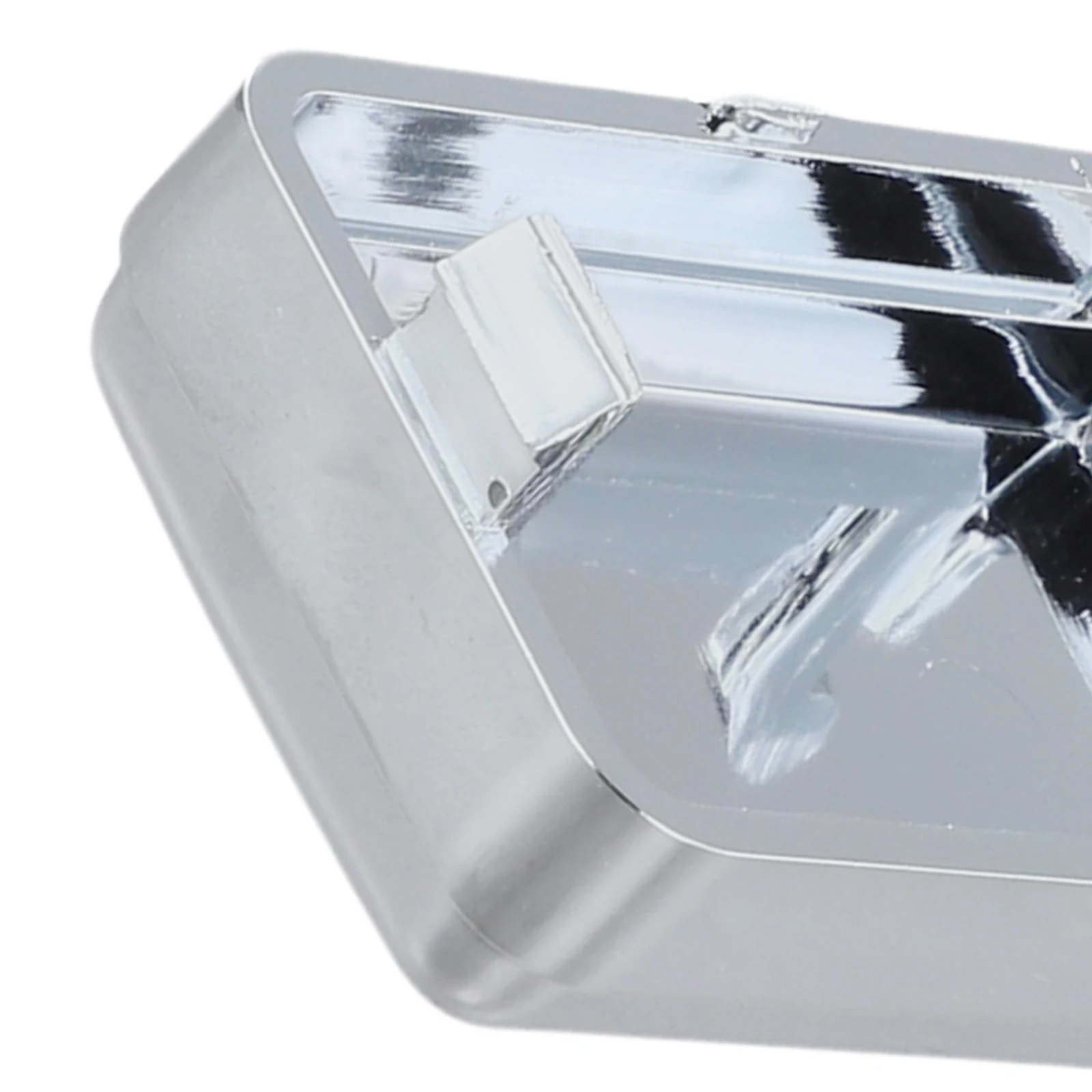 

Хромированные чехлы на ремни для дверей грузовика. Классические аксессуары для грузовиков. Замена поврежденного ремня. Прямая посадка.